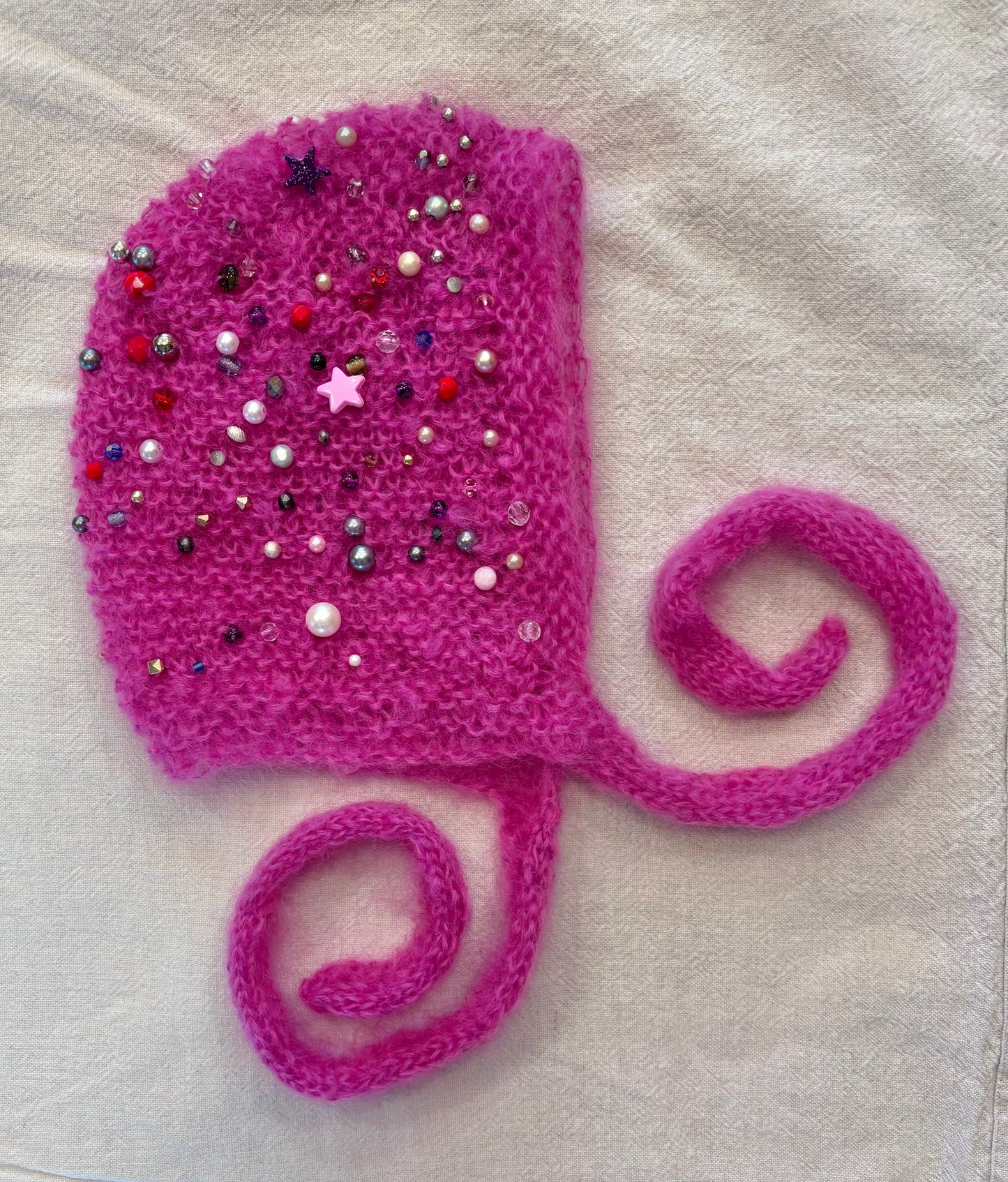 Bauble Bonnet~ Pink Star