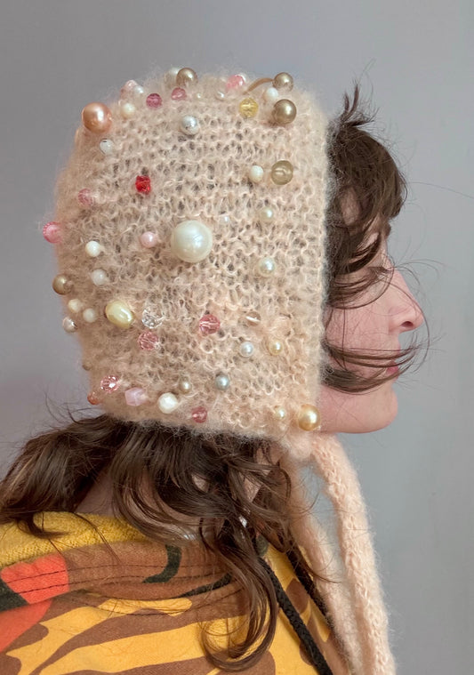 Bauble Bonnet~ Pink Moon